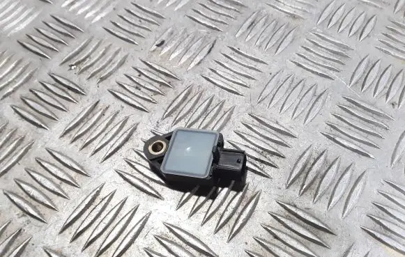 KIA Ceed Airbag deployment crash/impact sensor 95920A6000