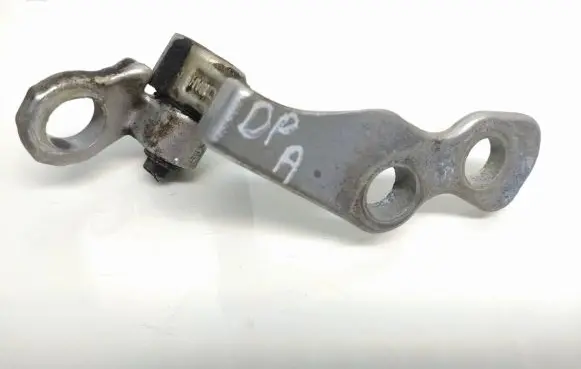 Ford Kuga I Front door lower hinge 3M5R22810ah