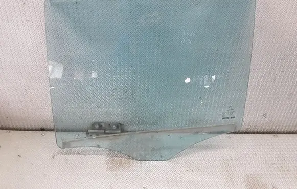 Mercedes-Benz E W211 Rear door window glass
