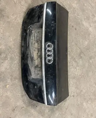 Tailgate/trunk/boot lid