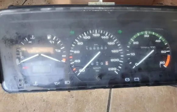 Volkswagen Transporter - Caravelle T4 Speedometer (instrument cluster) 701919033DN
