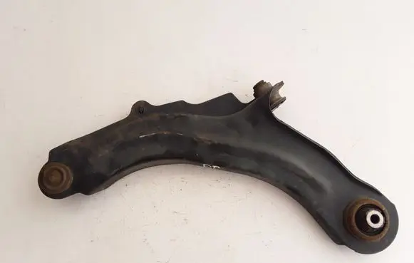 Renault Megane II Front lower control arm/wishbone 545003037R