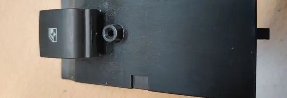 Chevrolet Malibu Electric window control switch 13306632