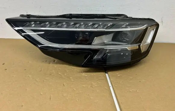 Audi A8 S8 D5 Headlight/headlamp 4N0941035C