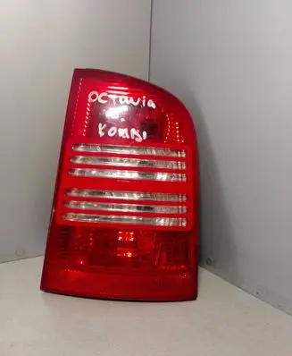 Skoda Octavia Mk1 (1U) Rear/tail lights 1U9945096 1U9945112