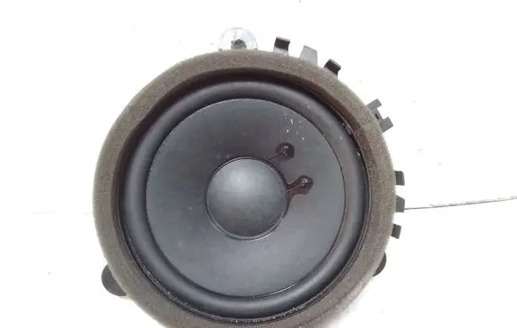 Volvo V70 Front door speaker 30657445