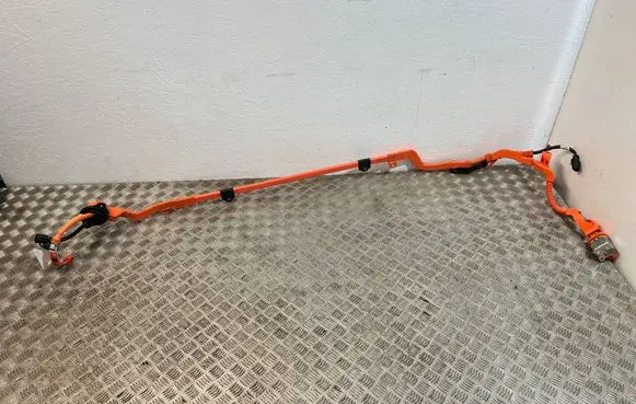 Toyota Yaris Cross Positive cable (battery) 82815K0330