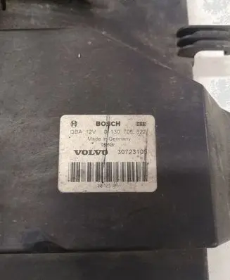 Volvo S60 Electric radiator cooling fan 0130706822 30723105 1137328116