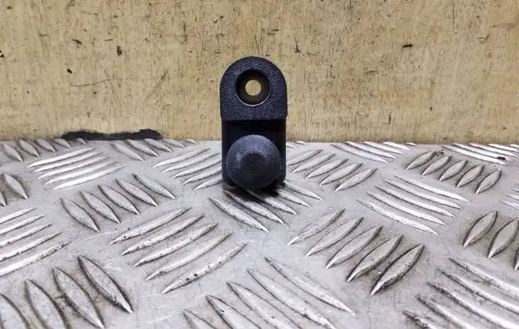 Subaru Outback Front door sensor 