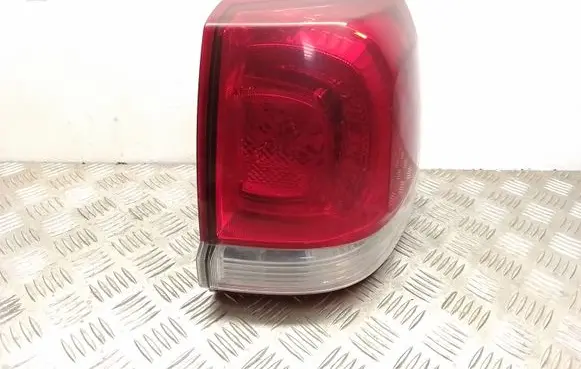 Rear/tail lights