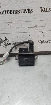BMW 1 E81 E87 Glow plug pre-heat relay 7801200