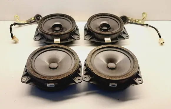 Toyota Corolla Verso E121 Audio system kit 8616044130 8616044120 8616013070