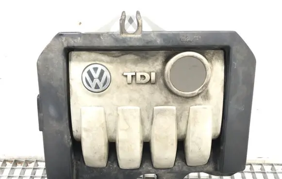 Volkswagen Golf Plus Engine cover (trim) 03G103925BR
