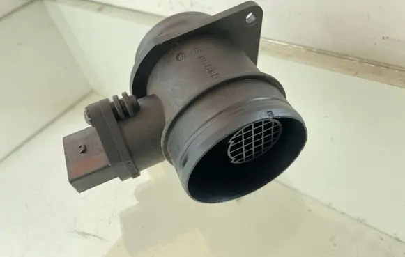 Mass air flow meter