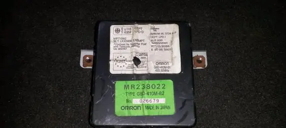 Mitsubishi Galant Other control units/modules mr238022 g8d-410m-b2