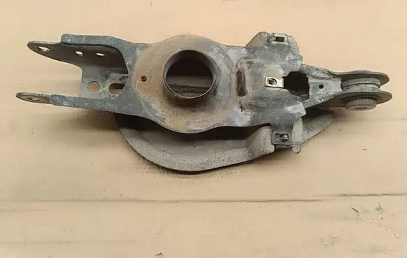 Ford Mach-E I Rear upper control arm/wishbone LJ9C5B530AB 2421 FZFDA