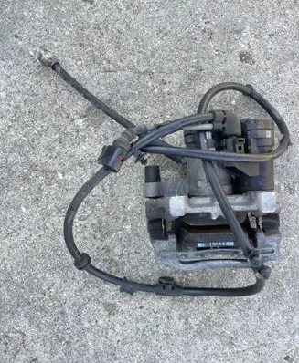 Audi A3 8Y Rear brake caliper 5R3615405A 5R3615406A