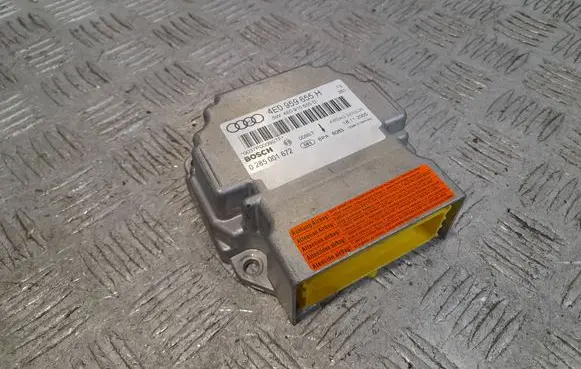 Audi A8 S8 D3 4E Airbag control unit/module 4E0959655H 0285001672 4F0910655D