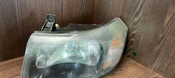 Ford Transit Headlight/headlamp 4C1613035CA 4C1613035