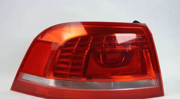 Volkswagen PASSAT B7 Rear/tail lights 3AF945207