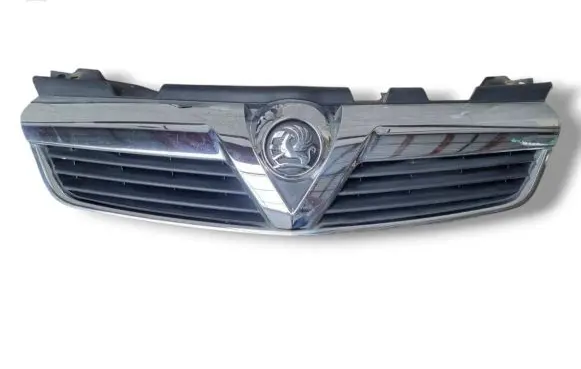 Opel Zafira B Front grill 13157590