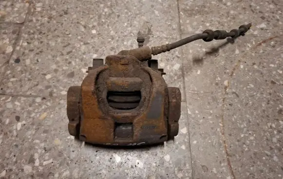 Volvo S80 Front brake caliper