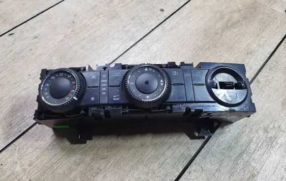Mercedes-Benz Sprinter W906 Climate control unit A9068300785KZ