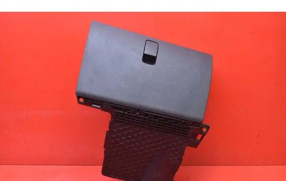 Skoda Fabia Mk3 (NJ) Glove box 