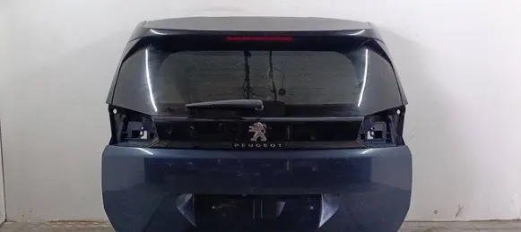 Peugeot 5008 II Trunk sound insulation