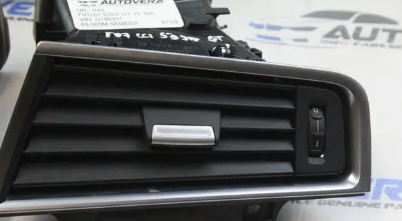 BMW 5 GT F07 Dashboard side air vent grill/cover trim 9142583