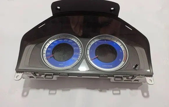 Volvo V60 Speedometer (instrument cluster) 31327585