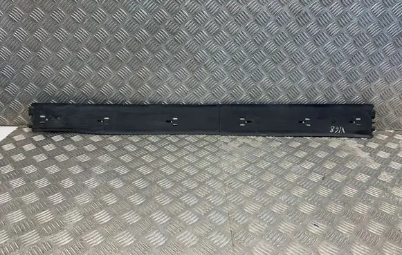 Volvo XC90 Center/middle under tray cover 30716236