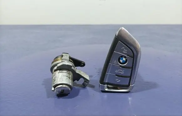 BMW X7 G07 Ignition lock 5A06CA2