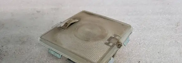 Audi 80 90 S2 B4 Other interior light 443947105D