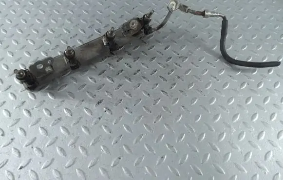 Nissan Cube Z12 Fuel injectors set 16600ED000 17520ED00A