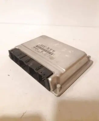 Volkswagen PASSAT B5 Engine control unit/module 3B0907401