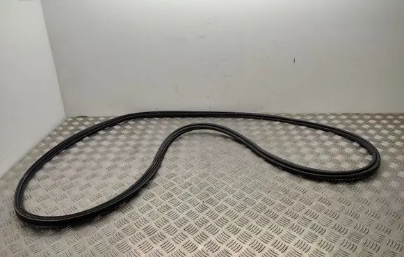 Lexus RX 450H Trunk rubber seal (body) 