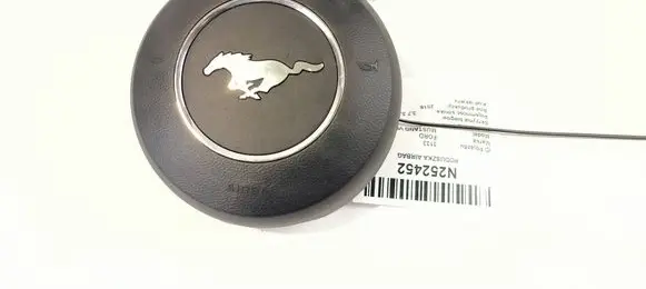 Steering wheel airbag