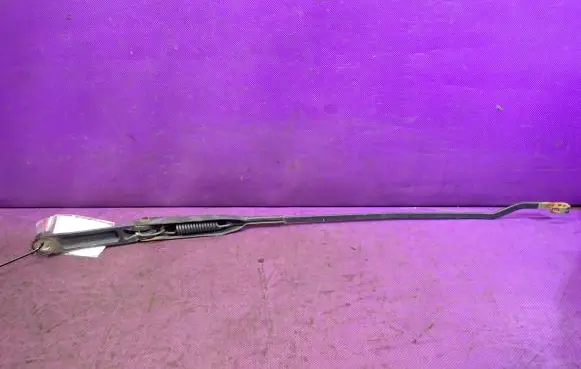 Opel Combo C Front wiper blade arm 09225624RH