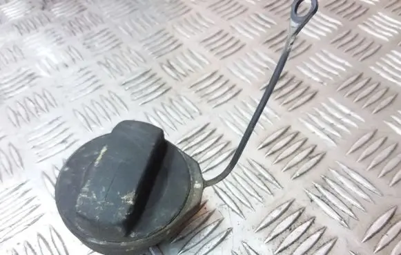 Volkswagen Transporter - Caravelle T5 Fuel tank filler cap 