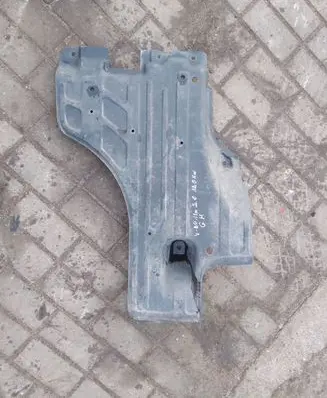 Volvo V60 Rear underbody cover/under tray 30736340