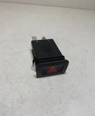 Volkswagen Golf IV Hazard light switch 1J0953235