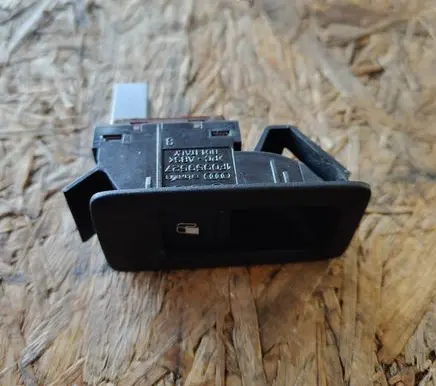 Volkswagen Touran II Electric window control switch 1F0959527