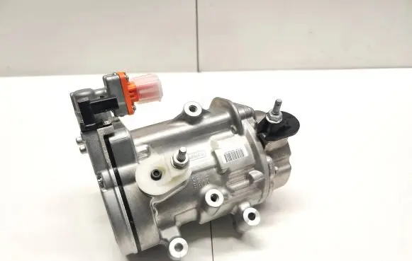 Ford Kuga III Air conditioning (A/C) compressor (pump) PZ1A19D623DA LX6A19D623AC LX6A19D623