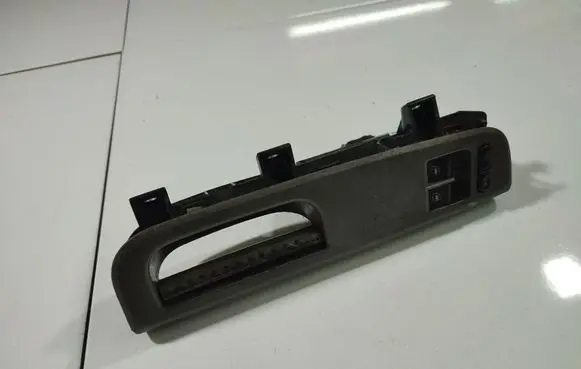 Volkswagen PASSAT B5 Electric window control switch 3B5959793
