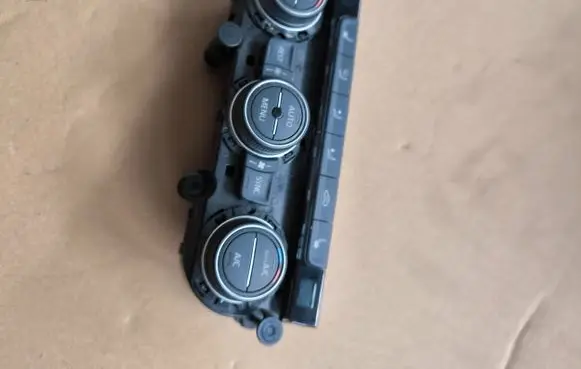 Volkswagen Tiguan Climate control unit 5NA907044N B00649392 901560230021