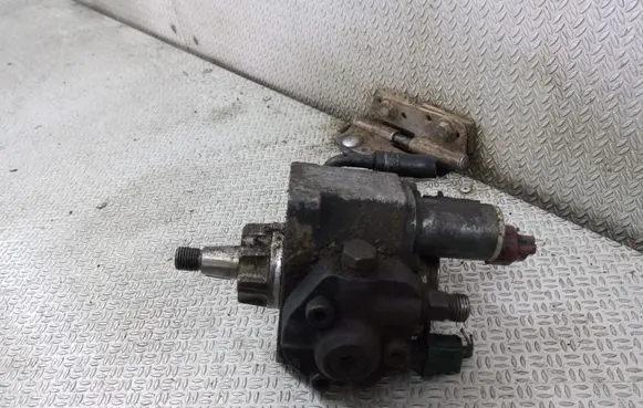 Mazda 6 Fuel injection high pressure pump 2940000041