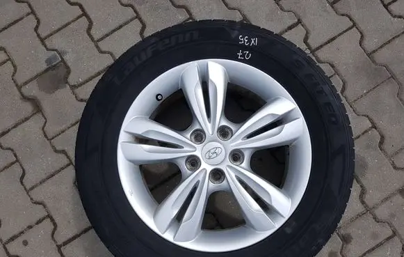 Hyundai ix35 R17 alloy rim