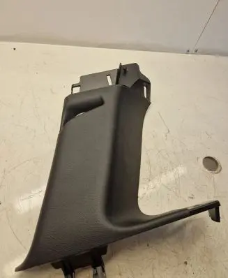 Jeep Grand Cherokee (C) pillar trim 5VP07DX9AB
