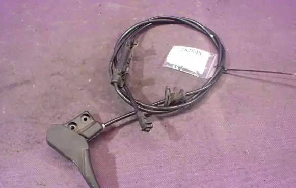 Skoda Superb B5 (3U) Engine bonnet (hood) release handle 3B1823533